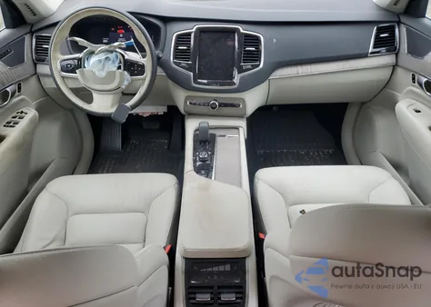 2024 Volvo Xc90 Plus z USA, uszkodzony, nr VIN YV4062JE9R1214915